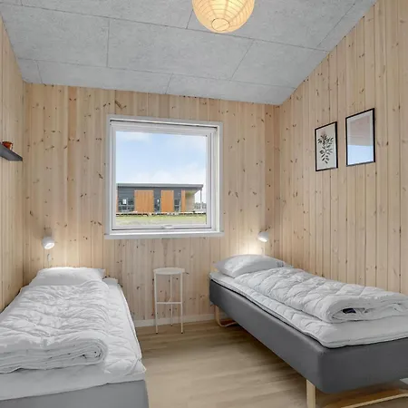 Holiday home Beautiful In With Kitchen *