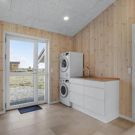 Beautiful In With Kitchen 別荘